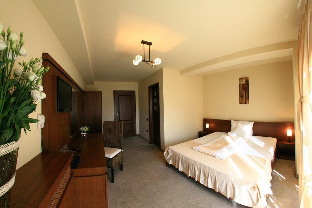 Pension Passion Târgu-Mureş Quarto foto